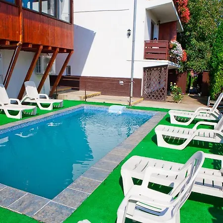 Guest house Casa 3*