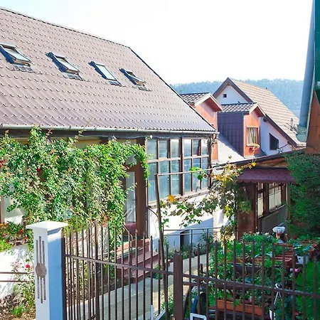 Πανσιόν Casa 3*